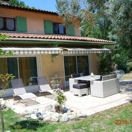 بيت للعطل House Ma Vie La *